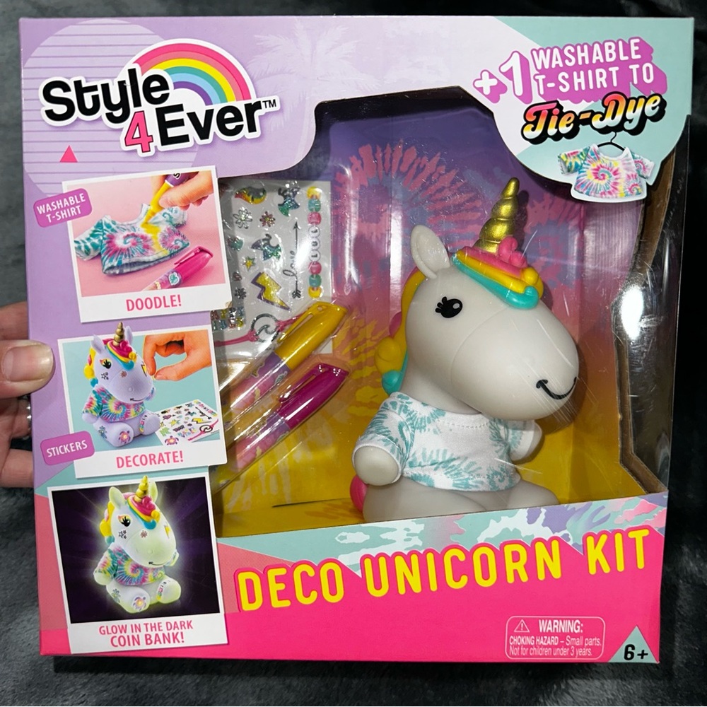 Style 4 Ever Unicorn (Tie-Dye)
